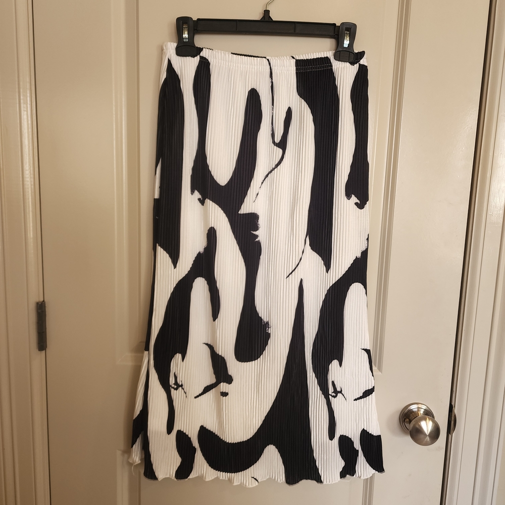 Black and White Women's Skirt